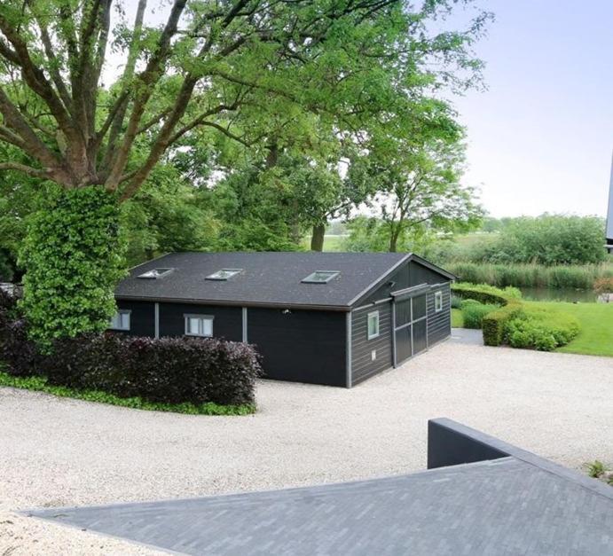Vakantiehuis Onder De Peppel Met Sauna En Jacuzzi Wijk en Aalburg Экстерьер фото